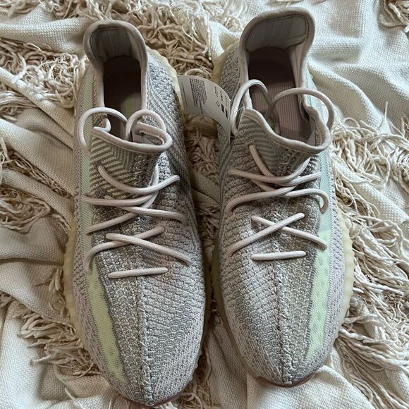 adidas Yeezy Boost 350 V2 Citrin (Non-Reflective) US 13 - Picture 3 of 7